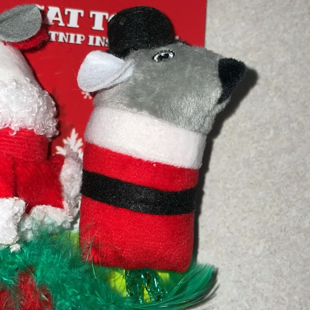 Cat toys Pair of 2 catnip filled Mr & Mrs Claus stuffed mice feathers danglers